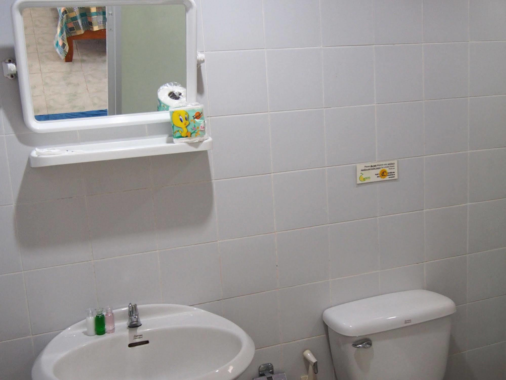 Lemon House Rumah percutian Patong